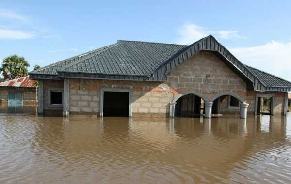 flood-from-heavy-downpour-sweeps-several-cars-away-in-abuja-kills-three