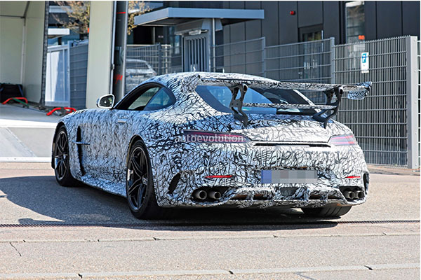 Mercedes-AMG GT R Black Series Teased, Will Output 700Hp