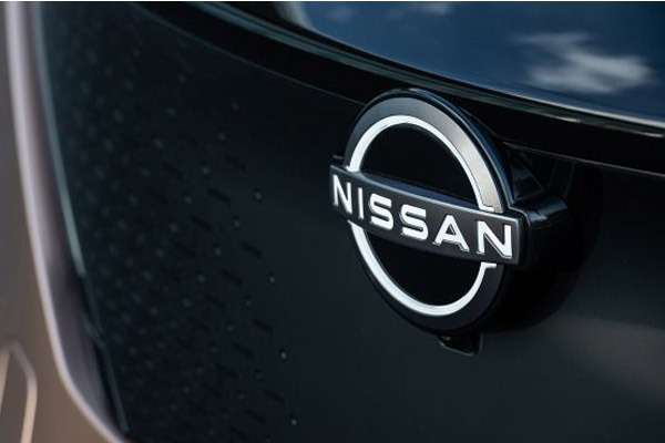 Nisan New logo autojosh