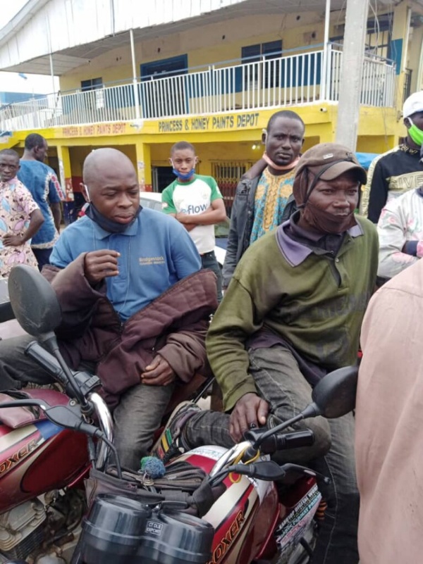 osun-govs-wife-free-fuel-face-masks