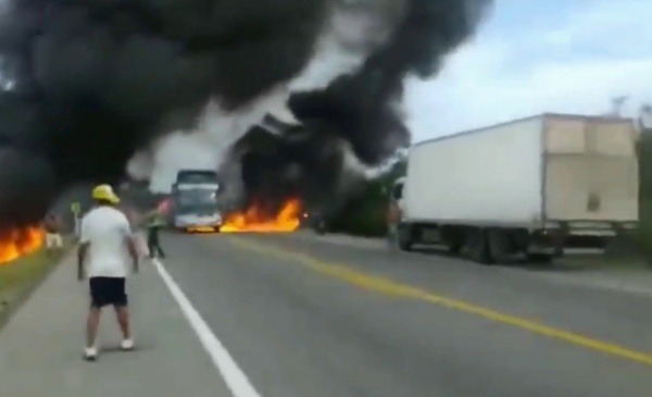 overturned-tanker-exploded-while-people-were-scooping-petrol-in-colombia