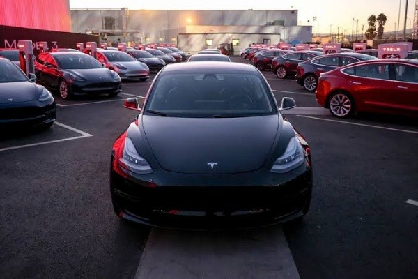 tesla-overtakes-toyota-to-become-worlds-most-valuable-automaker