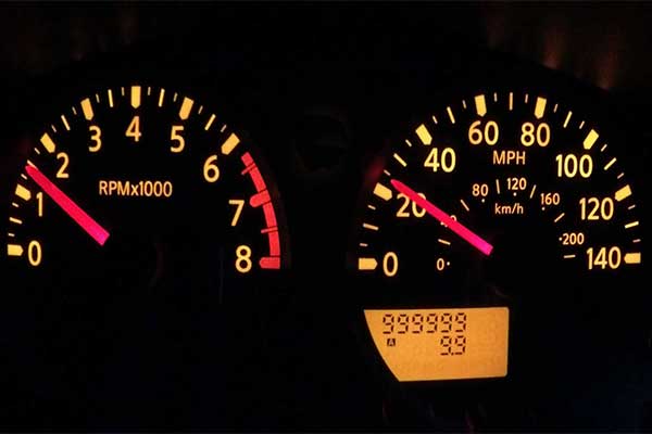 Check Out This Nissan Frontier That Reached The 1m Mile Mark