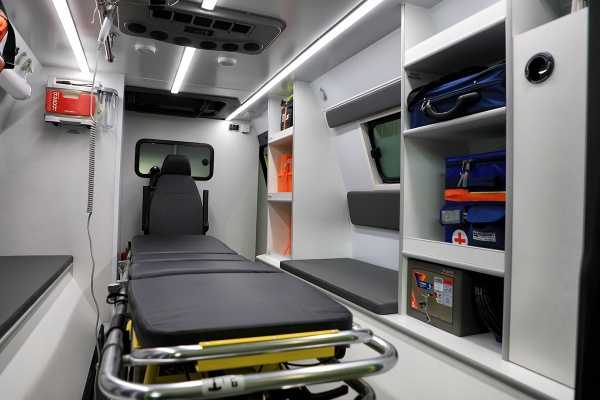 8-wheel-avtoros-shaman-m-atv-ambulance