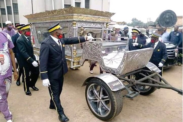 Hearse Used At The Burial Ceremony Of Billionaire Founder Of Tonimas Oil and Gas