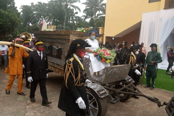 Hearse Used At The Burial Ceremony Of Billionaire Founder Of Tonimas Oil and Gas