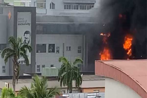 Access Bank In Lagos Caught Fire As Diesel Tanker Discharges Content