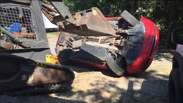 angry dad destroys daughter's car