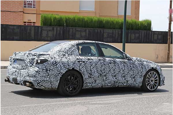 New 2022 Mercedes-Benz C53 AMG Spy Photos Seen In Europe