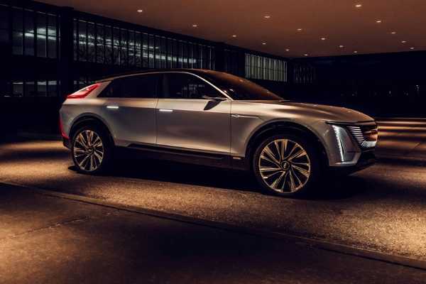 cadillac-lyriq-all-electric-suv