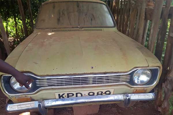 Kenyan Transforms Abandoned Ford Escort MK1 To A Cute Offroader