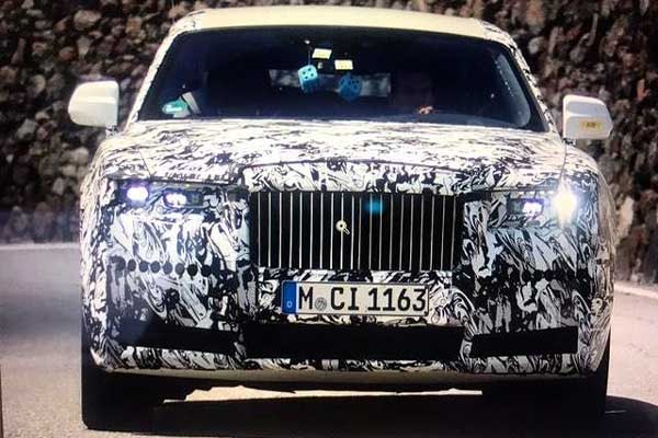 2022 Rolls Royce Ghost Spy Photos Seen Cruising