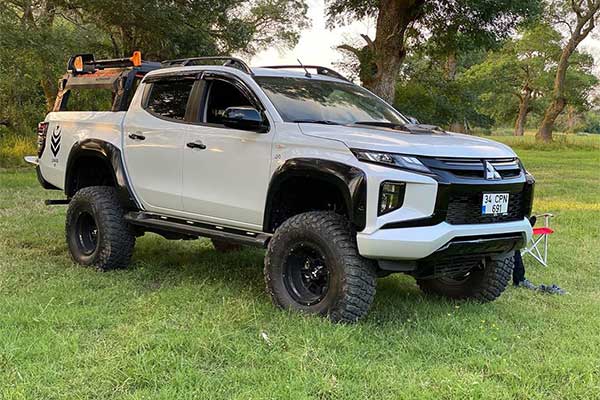 Mitsubishi L200 Looking Like A Beast In This Awesome Body kit