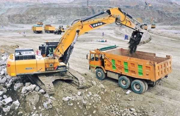 miners-in-china-work-from-home-using-5g-tech-to-control-machineries-and-vehicles