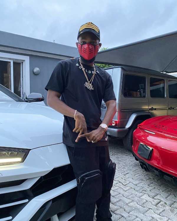10 Nigerian Celebrities Who Acquired Luxury Cars In 2020 - 