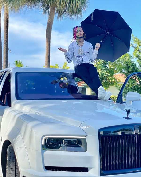 rapper-lil-pump-rolls-royce-cullinan-suv