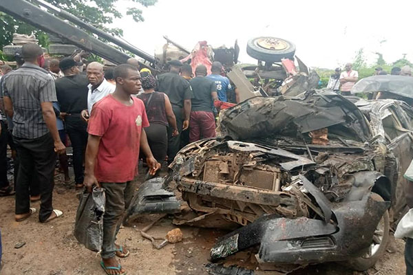 4 Feared Dead As Truck, Commercial And Private Vehicles Collide In Obosi, Anambra. Others Critically Injured