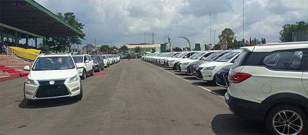 Gov. Obiano Gifts 151 Innoson Vehicles To Traditional Rulers In Anambra 