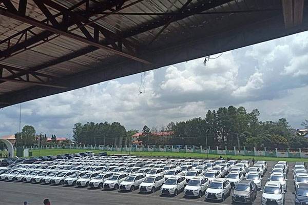 Gov. Obiano Gifts 151 Innoson Vehicles To Traditional Rulers In Anambra 