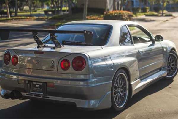 Nissan Skyline GTR Owned By Paul Walker Costs As Much As A Phantom