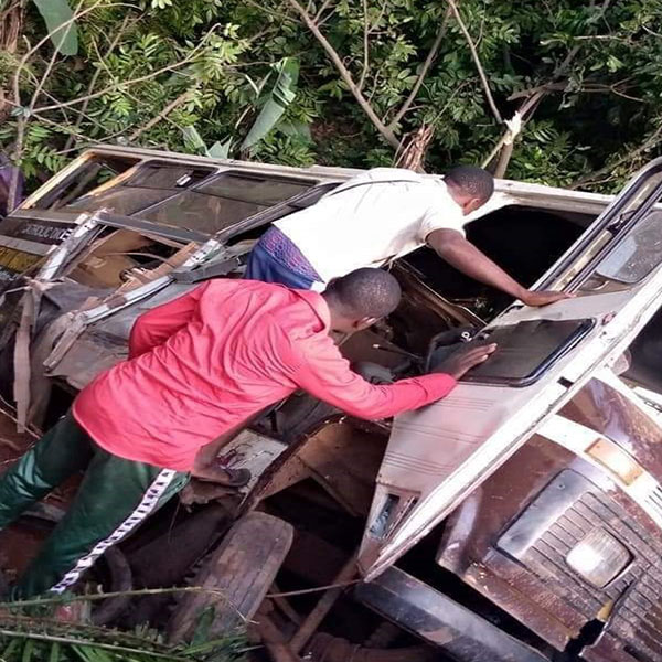 Truck Rams Into Primary School Bus, Kills Scores Of Pupils (PHOTOS)