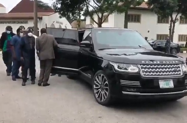 Tinubu Arrives In Armoured Range Rover Sentinel As He Visits Gov Sanwo Olu Autojosh