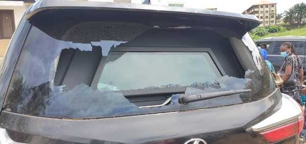 endsars-protesters-damage-bulletproof-lexus-lx-570-belonging-to-ogun-deputy-governor