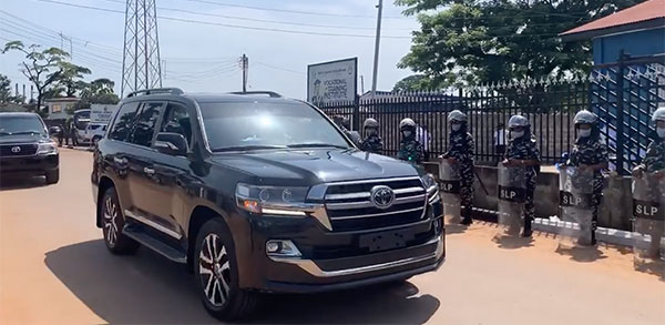 Fatima Bio, Sierra Leone’s First Lady Arrives Event Behind The Wheels Of A Toyota Land Cruiser