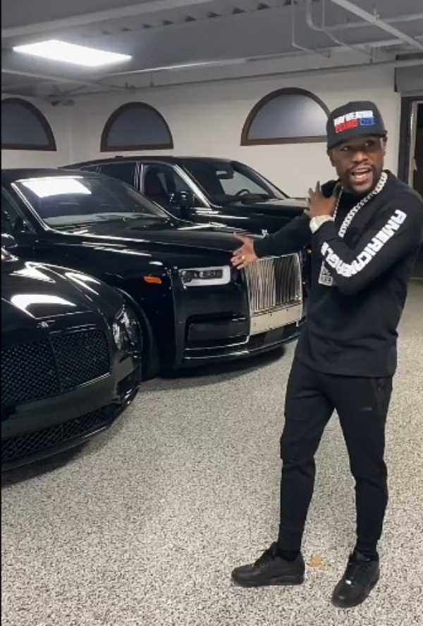 Boxing Champ. Floyd Mayweather Shows Off His Customized Lamborghini Urus And Aventador - autojosh