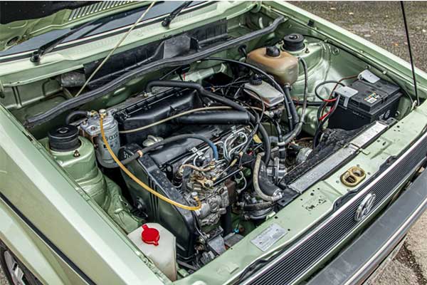 40 Years Old VW Golf MK1 Has Just 735 Miles On The Clock