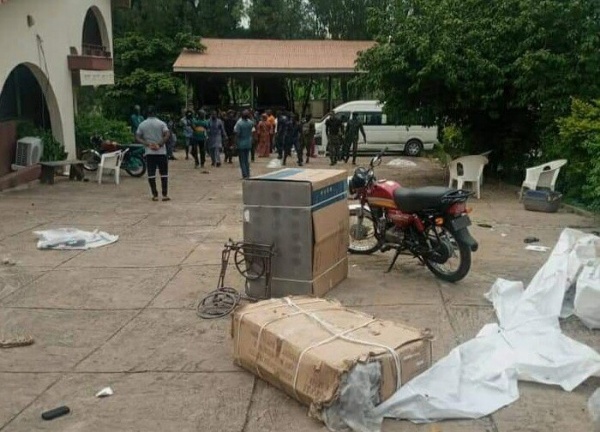 Hoodlums invade Ibadan Senator’s residence, cart away items worth N250 million, including 300 motorcycles-autojosh