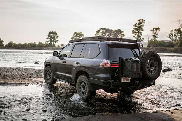 J201 Concept Is A Lexus LX570 With Powerful A 550Hp Engine 