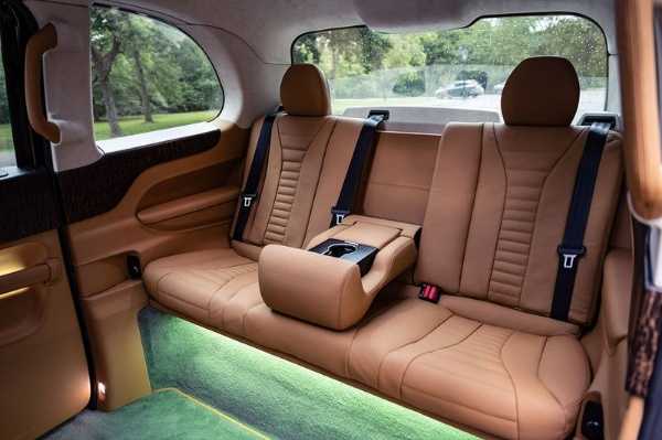 ultra-luxury-levc-london-taxi-will-turn-rolls-royce-customers-heads-see-inside