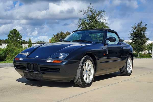 BMW Z1 Roadster: A Sport Car That Disappeared As Soon As It Appeared