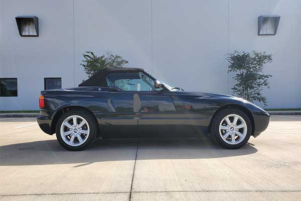 BMW Z1 Roadster: A Sport Car That Disappeared As Soon As It Appeared