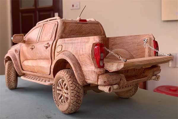 Check Out This Ford Ranger Raptor Carved In Wood