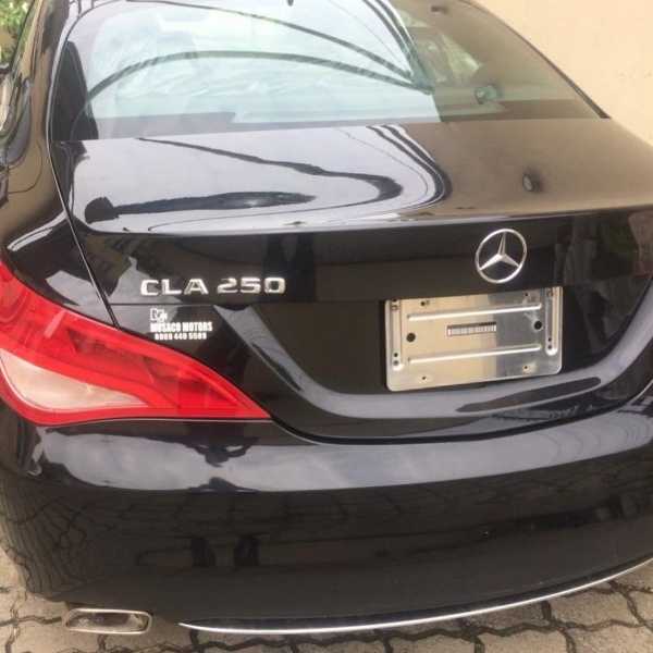 See BBN Star Dorathy's Reaction As She Receives Mercedes As A Birthday Gift From A Fan - autojosh 