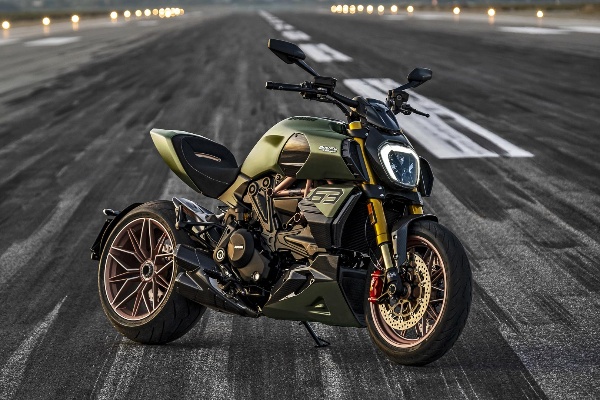 Audi Owned Ducati Unveils Hypercar-inspired Ducati Diavel 1260 Lamborghini Motorbike - autojosh 