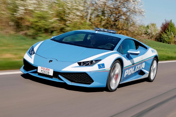 Police In Italy Uses Lamborghini Huracan Patrol Car To Deliver Urgently Needed Kidney - autojosh 