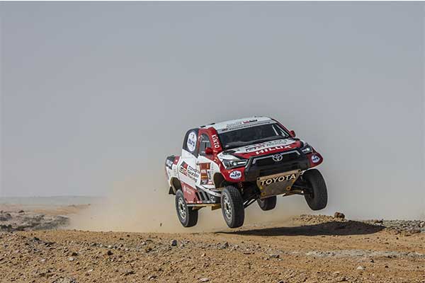 Toyota Gazoo Fits A V8 Engine On The Hilux For The 2021 Dakar Rally