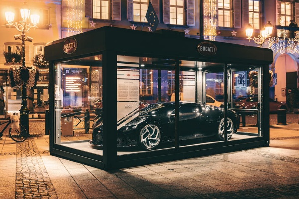 Bugatti Displays One-off $18m La Voiture Noire Hypercar In Molsheim, France To Celebrate Christmas - autojosh