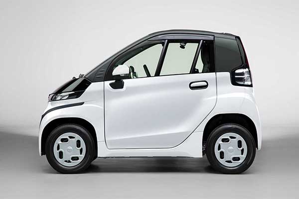 C+pod Is Toyota's Latest Miniature RWD EV With A Plastic Body