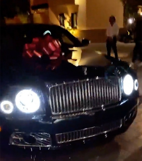 Sean Diddy Combs Surprises Mum With $1m Check And Bentley Mulsanne As She Turns 80 - autojosh 