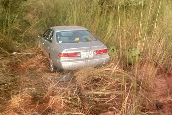 Six Escaped Death After Two Vehicles Fell Into A Valley And Somersaulted In Awka - autojosh 