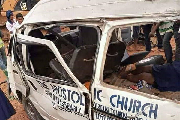 Two Feared Dead After An 18-seater Church Bus Crashes Into Bulldozer In Akwa Ibom - autojosh 