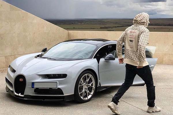 Benzema Bugatti Chiron-autojosh