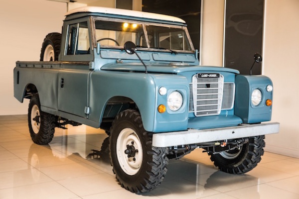 Did You Know That Bob Marley Drove A Land Rover ? Check Out His Restored 1977 Truck - AutoJosh