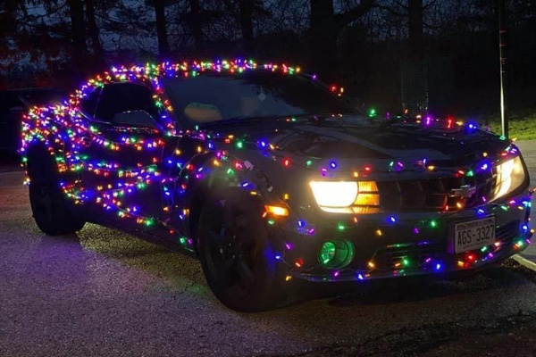 Teenager Turned Heads After Decking His Chevrolet Camaro With Christmas Lights - autojosh 