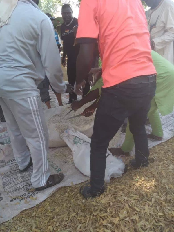 Nigerian Customs Service Impound Truck Loaded With 73 Locally-made Guns Hidden Inside Bag Of Rice - autojosh 