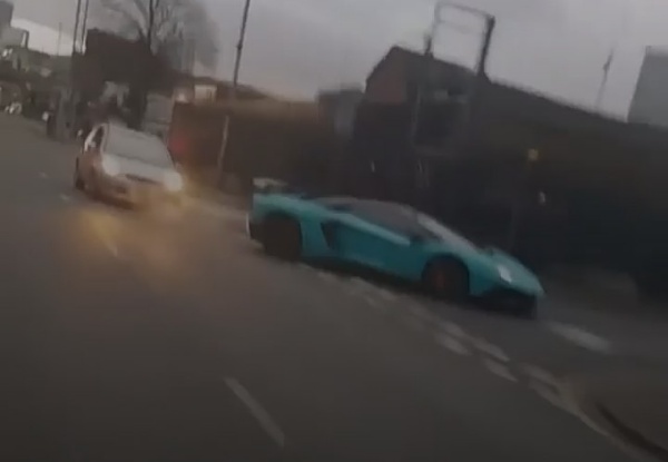 Moment Driver Of Ford Fiesta Sped Away After Rear-ending Lamborghini Aventador SV – But Who Was At Fault? - autojosh 